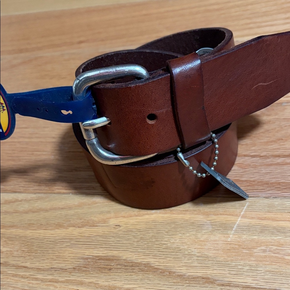 Fossil Dark Brown Leather Men's Belt with Silver Buckle